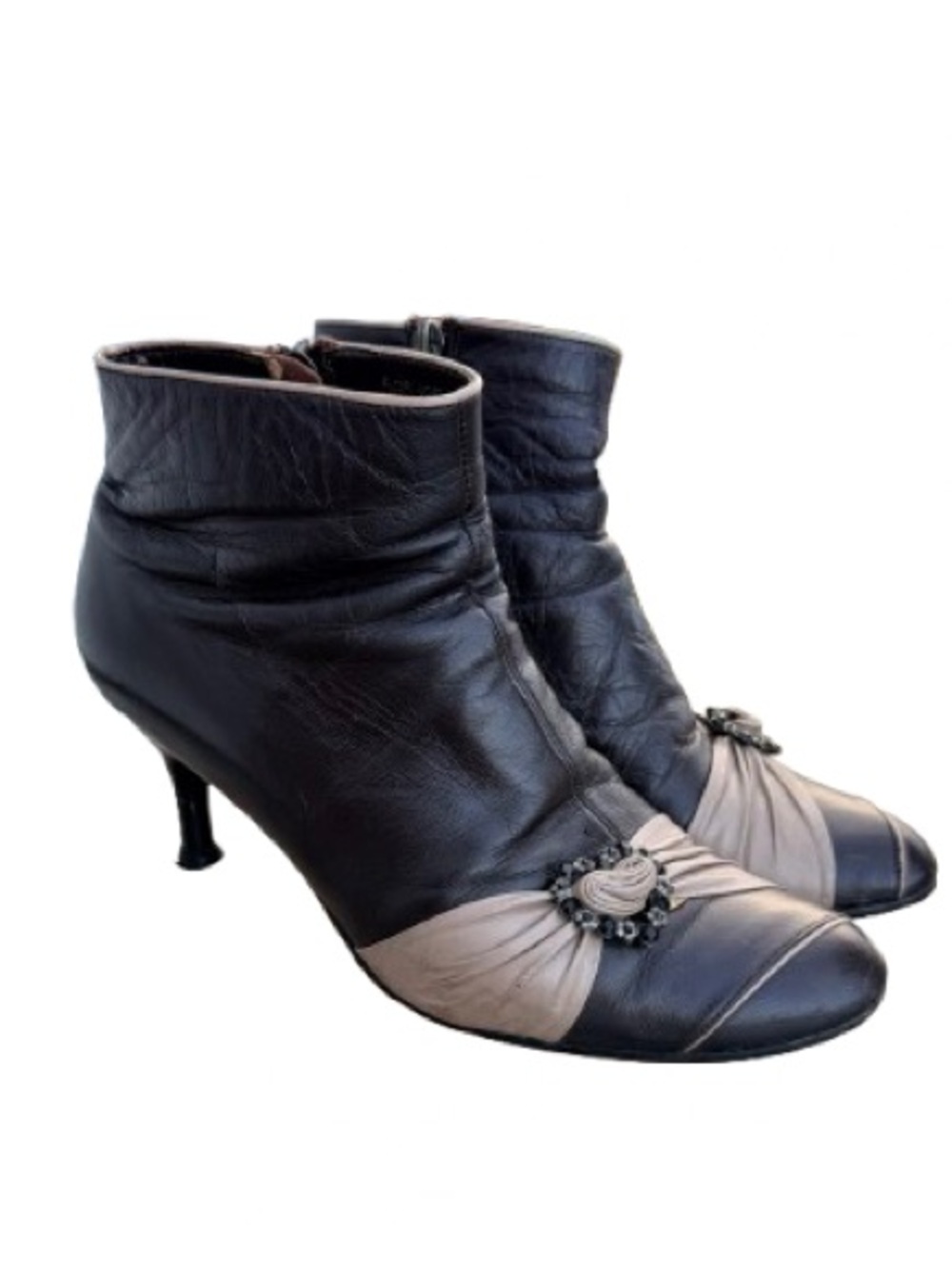 J Benato Italy Leather Ankle Booties Size 240 Black Taupe Rosette Kitten Heel